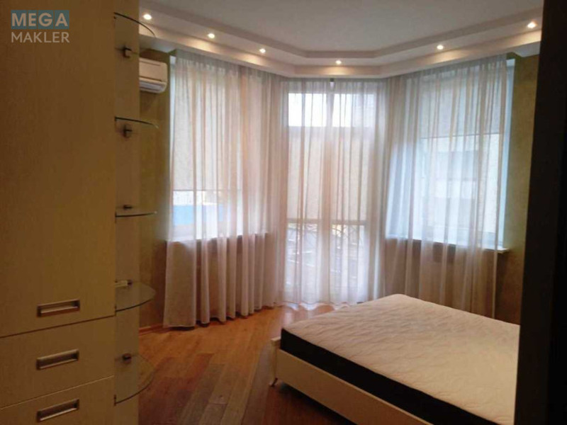 Продаж 2 кімнатної квартири (81,5/39/13,5), 6 пов. 25 пов. будинку, <a class="location-link" href="/kiev/" title="Недвижимость Київ">Київ</a>, <a class="location-link" href="/kiev/solomenskij/" title="Недвижимость Солом'янський район">Солом'янський р-н</a>, Кудряшова ул., 20Г (изображение 2)