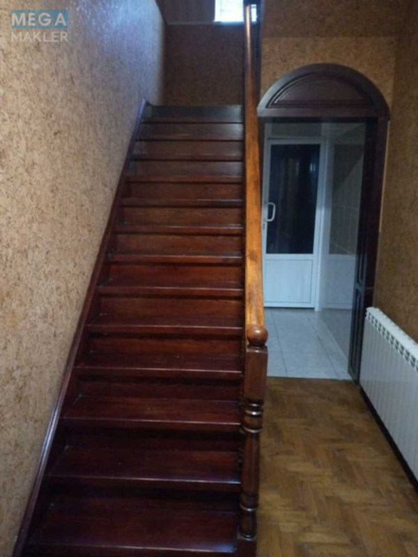 Оренда дома, <a class="location-link" href="/kiev/" title="Недвижимость Київ">Київ</a>, <a class="location-link" href="/kiev/darnickij/" title="Недвижимость Дарницький район">Дарницький р-н</a>, Центральная ул. (изображение 7)