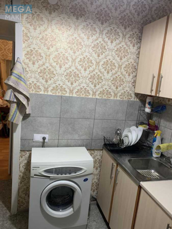 Оренда 1 кімнатної квартири, <a class="location-link" href="/kiev/" title="Недвижимость Київ">Київ</a>, <a class="location-link" href="/kiev/dneprovskij/" title="Недвижимость Дніпровський район">Дніпровський р-н</a>, Будівельників вул. (изображение 4)