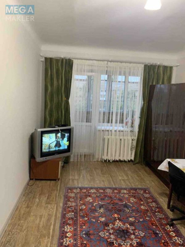 Оренда 1 кімнатної квартири, <a class="location-link" href="/kiev/" title="Недвижимость Київ">Київ</a>, <a class="location-link" href="/kiev/dneprovskij/" title="Недвижимость Дніпровський район">Дніпровський р-н</a>, Будівельників вул. (изображение 5)