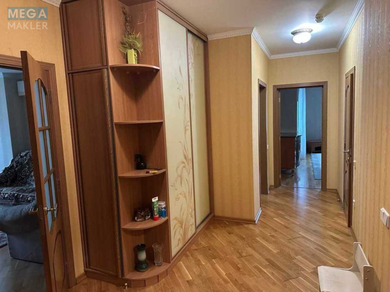 Оренда 3 кімнатної квартири, <a class="location-link" href="/kiev/" title="Недвижимость Київ">Київ</a>, <a class="location-link" href="/kiev/svyatoshinskij/" title="Недвижимость Святошинський район">Святошинський р-н</a>, Петра Чаадаєва вул., 2 (изображение 6)