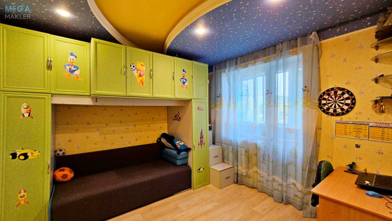 Продаж 4 кімнатної квартири (87/56/7), 4 пов. 10 пов. будинку, <a class="location-link" href="/dneprodzerzhinsk/" title="Недвижимость Кам'янське">Каменское</a>, проспект Металлургов, 80 (изображение 3)