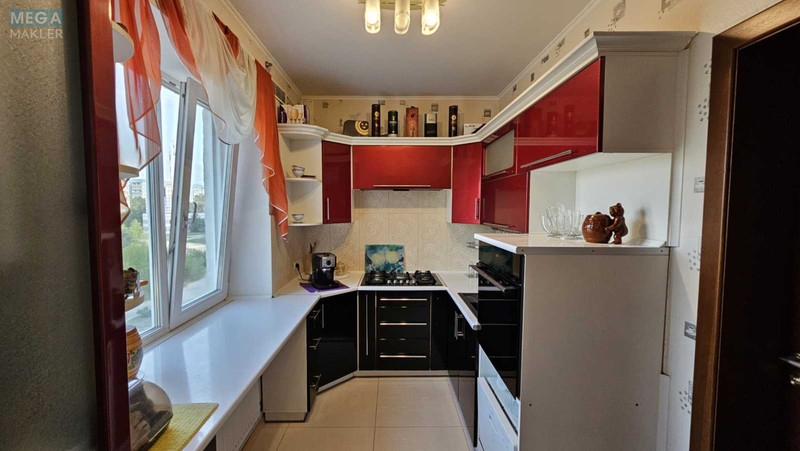 Продаж 4 кімнатної квартири (87/56/7), 4 пов. 10 пов. будинку, <a class="location-link" href="/dneprodzerzhinsk/" title="Недвижимость Кам'янське">Каменское</a>, проспект Металлургов, 80 (изображение 5)