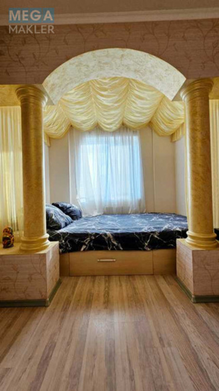 Продаж 4 кімнатної квартири (87/56/7), 4 пов. 10 пов. будинку, <a class="location-link" href="/dneprodzerzhinsk/" title="Недвижимость Кам'янське">Каменское</a>, проспект Металлургов, 80 (изображение 7)
