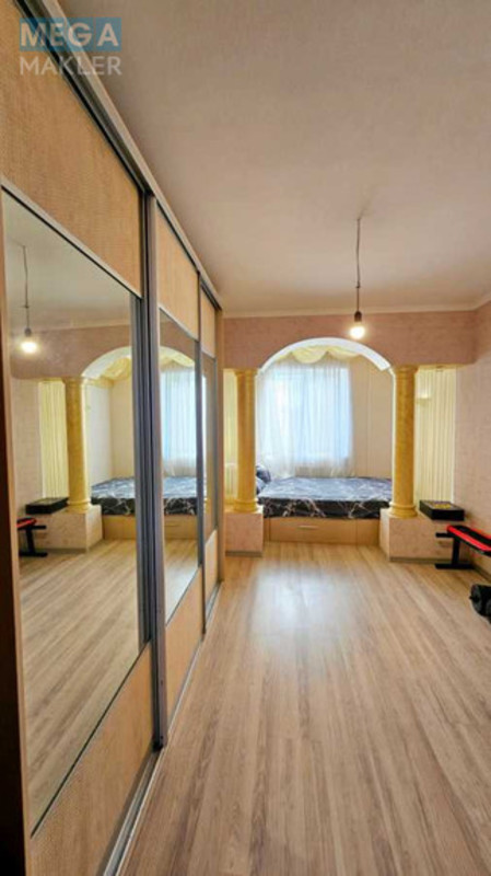 Продаж 4 кімнатної квартири (87/56/7), 4 пов. 10 пов. будинку, <a class="location-link" href="/dneprodzerzhinsk/" title="Недвижимость Кам'янське">Каменское</a>, проспект Металлургов, 80 (изображение 10)