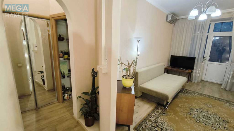 Продаж 2 кімнатної квартири (48/?/8), 4 пов. 4 пов. будинку, <a class="location-link" href="/dnepropetrovsk/" title="Недвижимость Дніпра">Дніпро</a>, Леси Украинки (изображение 3)