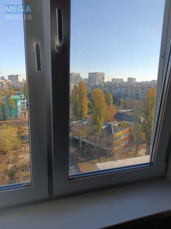 Оренда 2 кімнатної квартири, <a class="location-link" href="/kiev/" title="Недвижимость Київ">Київ</a>, <a class="location-link" href="/kiev/dneprovskij/" title="Недвижимость Дніпровський район">Дніпровський р-н</a>, Русанівська Набережна вул., 6 (изображение 4)