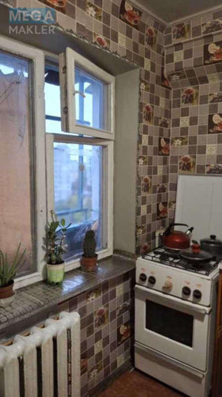 Оренда 1 кімнатної квартири, <a class="location-link" href="/kiev/" title="Недвижимость Київ">Київ</a>, <a class="location-link" href="/kiev/desnyanskij/" title="Недвижимость Деснянський район">Деснянський р-н</a>, Мілютенка вул., 18 (изображение 5)