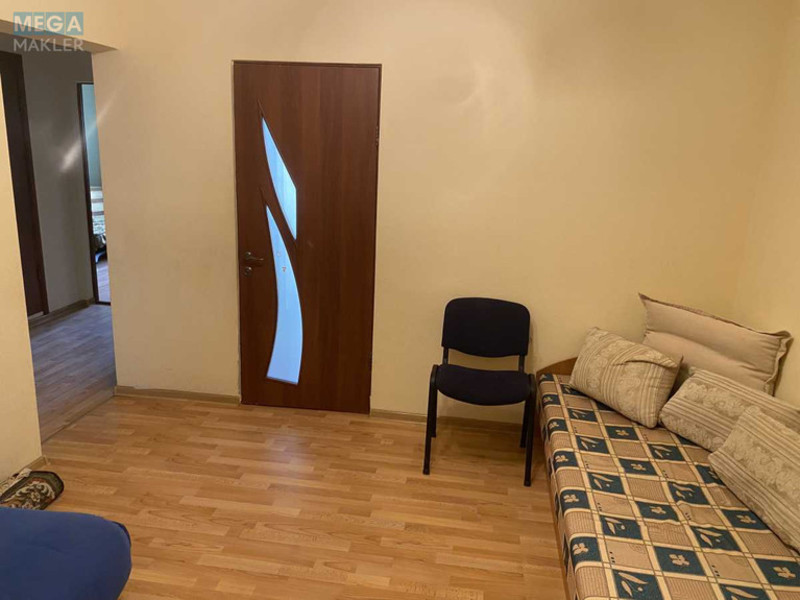 Продаж 3 кімнатної квартири (84/?/?), 15 пов. 15 пов. будинку, <a class="location-link" href="/kiev/" title="Недвижимость Київ">Київ</a>, <a class="location-link" href="/kiev/darnickij/" title="Недвижимость Дарницький район">Дарницький р-н</a>, Анны Ахматовой ул., 6 (изображение 10)