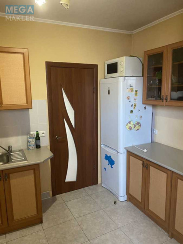 Продаж 3 кімнатної квартири (84/?/?), 15 пов. 15 пов. будинку, <a class="location-link" href="/kiev/" title="Недвижимость Київ">Київ</a>, <a class="location-link" href="/kiev/darnickij/" title="Недвижимость Дарницький район">Дарницький р-н</a>, Анны Ахматовой ул., 6 (изображение 12)