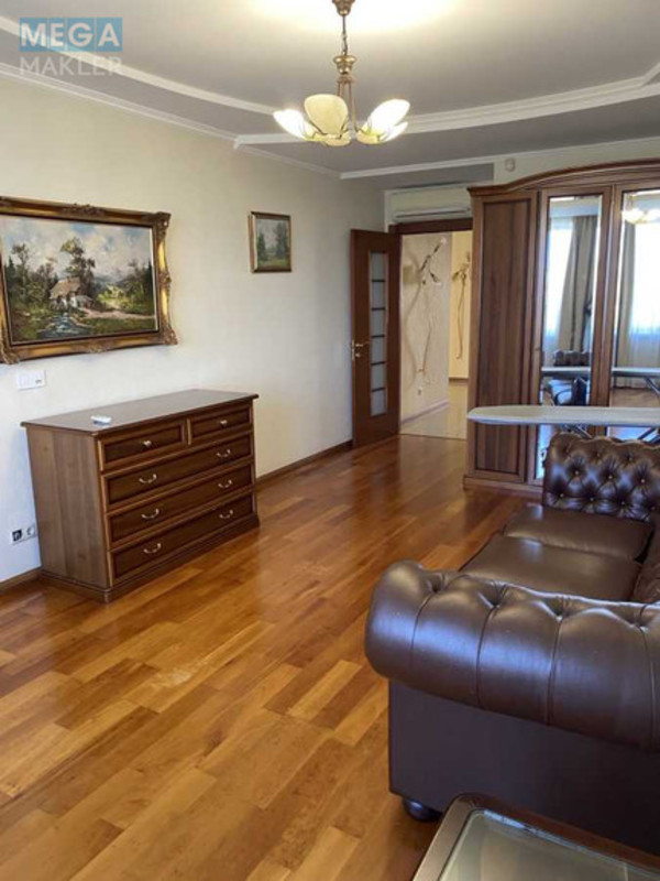 Оренда 3 кімнатної квартири, <a class="location-link" href="/kiev/" title="Недвижимость Київ">Київ</a>, <a class="location-link" href="/kiev/shevchenkovskij/" title="Недвижимость Шевченківський район">Шевченківський р-н</a>, Черновола Вячеслава ул., 20 (изображение 8)