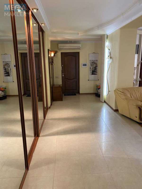 Оренда 3 кімнатної квартири, <a class="location-link" href="/kiev/" title="Недвижимость Київ">Київ</a>, <a class="location-link" href="/kiev/shevchenkovskij/" title="Недвижимость Шевченківський район">Шевченківський р-н</a>, Черновола Вячеслава ул., 20 (изображение 16)