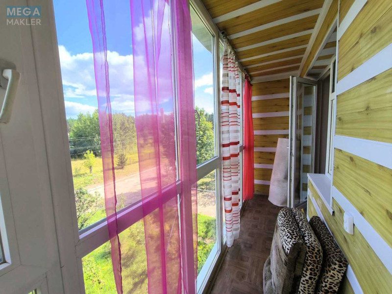 Продаж 3 кімнатної квартири (60/35/9), 3 пов. 4 пов. будинку, <a class="location-link" href="/komarovka-selo-kv/" title="Недвижимость Комарівка">Комарівка</a>, комсомольська (изображение 13)