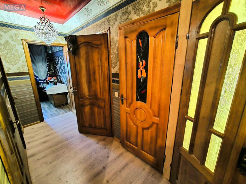 Продаж 3 кімнатної квартири (60/35/9), 3 пов. 4 пов. будинку, <a class="location-link" href="/komarovka-selo-kv/" title="Недвижимость Комарівка">Комарівка</a>, комсомольська (изображение 14)