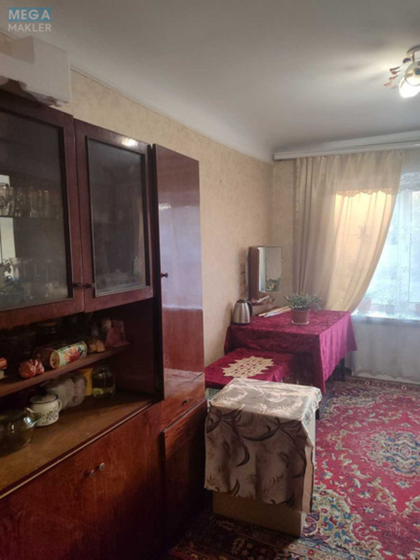 Продаж 3 кімнатної квартири (49/35/8), 1 пов. 2 пов. будинку, <a class="location-link" href="/smela/" title="Недвижимость Сміла">Сміла</a>, Соборна (изображение 2)