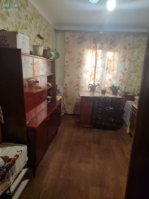 Продаж 3 кімнатної квартири (49/35/8), 1 пов. 2 пов. будинку, <a class="location-link" href="/smela/" title="Недвижимость Сміла">Сміла</a>, Соборна (изображение 5)