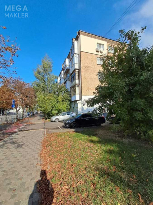 Продаж 1 кімнатної квартири (28,5/17/5), 4 пов. 5 пов. будинку, <a class="location-link" href="/kiev/" title="Недвижимость Київ">Київ</a>, <a class="location-link" href="/kiev/solomenskij/" title="Недвижимость Солом'янський район">Солом'янський р-н</a>, Повітрофлотський просп., 51 (изображение 21)