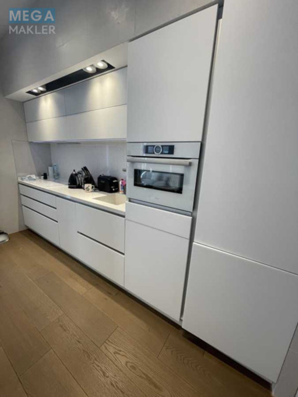 Новобудова, 25 поверхів, <a class="location-link" href="/kiev/" title="Недвижимость Київ">Київ</a>, <a class="location-link" href="/kiev/pecherskij/" title="Недвижимость Печерський район">Печерський р-н</a>, Джона Маккейна вул., 7 (изображение 15)