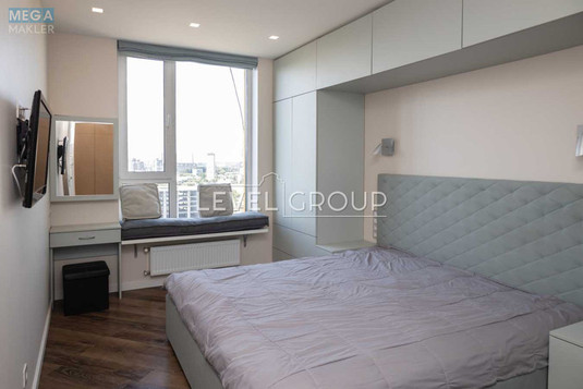 Продаж 3 кімнатної квартири (75/39/25), 20 пов. 21 пов. будинку, <a class="location-link" href="/kiev/" title="Недвижимость Київ">Київ</a>, <a class="location-link" href="/kiev/darnickij/" title="Недвижимость Дарницький район">Дарницький р-н</a>, Сормовська вул., 3 (изображение 5)