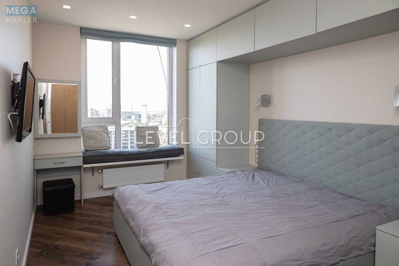Продаж 3 кімнатної квартири (75/39/25), 20 пов. 21 пов. будинку, <a class="location-link" href="/kiev/" title="Недвижимость Київ">Київ</a>, <a class="location-link" href="/kiev/darnickij/" title="Недвижимость Дарницький район">Дарницький р-н</a>, Сормовська вул., 3 (изображение 5)