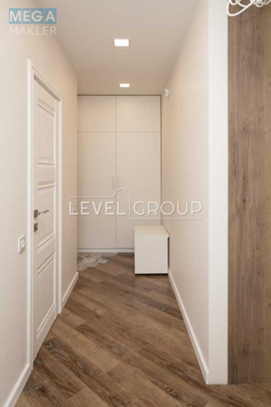 Продаж 3 кімнатної квартири (75/39/25), 20 пов. 21 пов. будинку, <a class="location-link" href="/kiev/" title="Недвижимость Київ">Київ</a>, <a class="location-link" href="/kiev/darnickij/" title="Недвижимость Дарницький район">Дарницький р-н</a>, Сормовська вул., 3 (изображение 14)