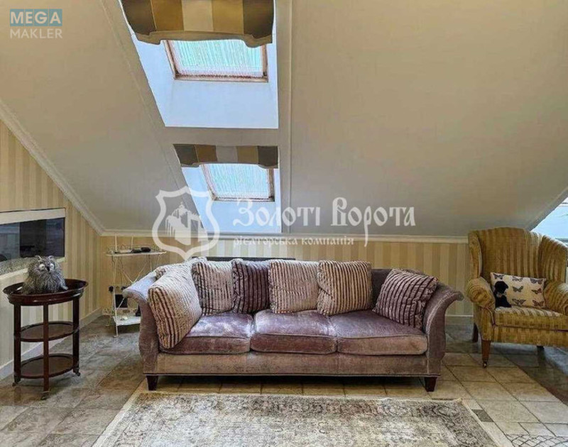 Продаж 5 кімнатної квартири (230/170/15), 5 пов. 5 пов. будинку, <a class="location-link" href="/kiev/" title="Недвижимость Київ">Київ</a>, <a class="location-link" href="/kiev/pecherskij/" title="Недвижимость Печерський район">Печерський р-н</a>, Андрія Верхогляда вул., 10/10 (изображение 5)