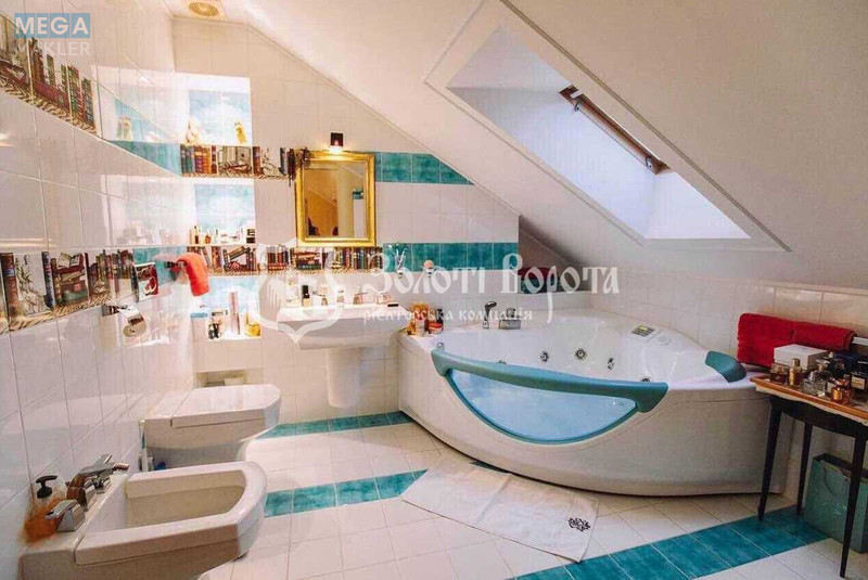 Продаж 5 кімнатної квартири (230/170/15), 5 пов. 5 пов. будинку, <a class="location-link" href="/kiev/" title="Недвижимость Київ">Київ</a>, <a class="location-link" href="/kiev/pecherskij/" title="Недвижимость Печерський район">Печерський р-н</a>, Андрія Верхогляда вул., 10/10 (изображение 8)