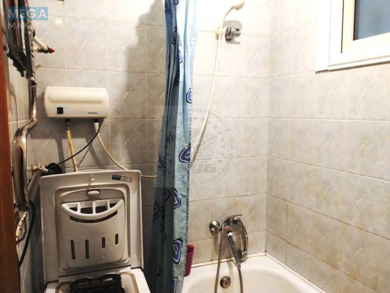 Продаж 3 кімнатної квартири (57/40/5), 5 пов. 5 пов. будинку, <a class="location-link" href="/kiev/" title="Недвижимость Київ">Київ</a>, <a class="location-link" href="/kiev/dneprovskij/" title="Недвижимость Дніпровський район">Дніпровський р-н</a>, Праці бульв., 6/14 (изображение 5)