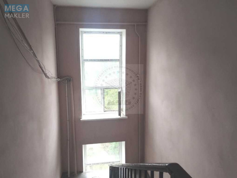 Продаж 3 кімнатної квартири (57/40/5), 5 пов. 5 пов. будинку, <a class="location-link" href="/kiev/" title="Недвижимость Київ">Київ</a>, <a class="location-link" href="/kiev/dneprovskij/" title="Недвижимость Дніпровський район">Дніпровський р-н</a>, Праці бульв., 6/14 (изображение 14)