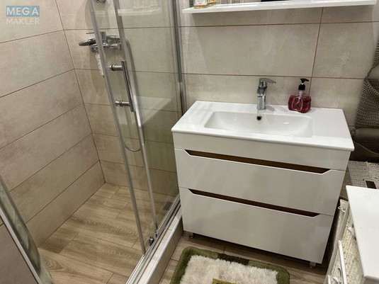 Оренда 2 кімнатної квартири, <a class="location-link" href="/kiev/" title="Недвижимость Київ">Київ</a>, <a class="location-link" href="/kiev/solomenskij/" title="Недвижимость Солом'янський район">Солом'янський р-н</a>, Вузівська вул., 4 (изображение 19)