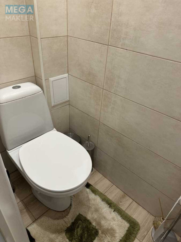 Оренда 2 кімнатної квартири, <a class="location-link" href="/kiev/" title="Недвижимость Київ">Київ</a>, <a class="location-link" href="/kiev/solomenskij/" title="Недвижимость Солом'янський район">Солом'янський р-н</a>, Вузівська вул., 4 (изображение 20)