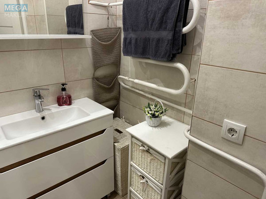 Оренда 2 кімнатної квартири, <a class="location-link" href="/kiev/" title="Недвижимость Київ">Київ</a>, <a class="location-link" href="/kiev/solomenskij/" title="Недвижимость Солом'янський район">Солом'янський р-н</a>, Вузівська вул., 4 (изображение 22)