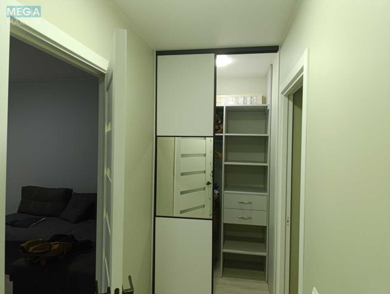 Оренда 2 кімнатної квартири, <a class="location-link" href="/kiev/" title="Недвижимость Київ">Київ</a>, <a class="location-link" href="/kiev/goloseevskij/" title="Недвижимость Голосіївський район">Голосіївський р-н</a>, Бубнова Андрія вул., 8 (изображение 8)