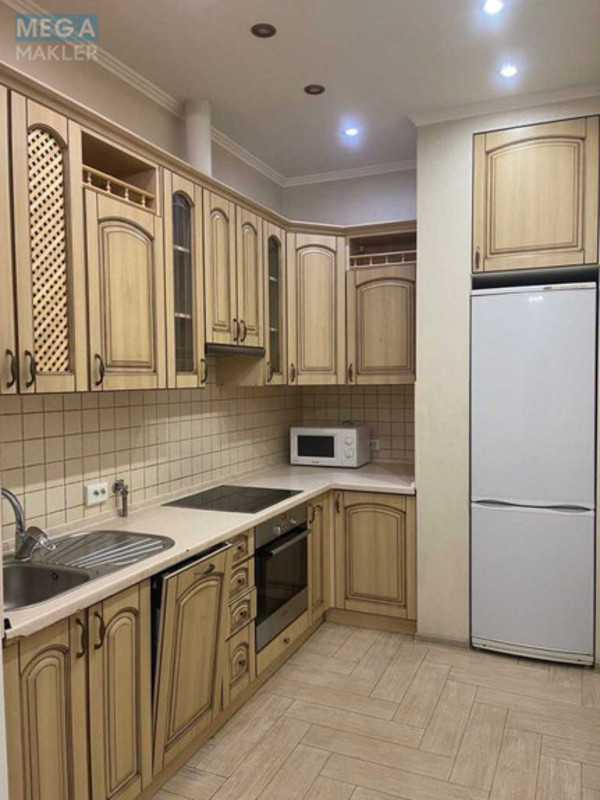 Оренда 2 кімнатної квартири, <a class="location-link" href="/kiev/" title="Недвижимость Київ">Київ</a>, <a class="location-link" href="/kiev/shevchenkovskij/" title="Недвижимость Шевченківський район">Шевченківський р-н</a>, Жилянська вул. (изображение 4)