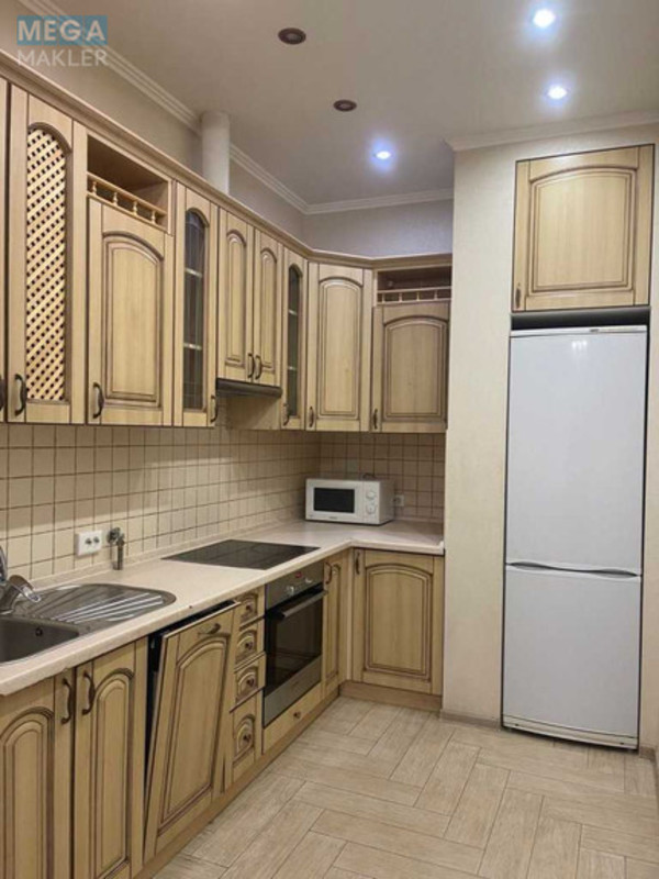 Оренда 2 кімнатної квартири, <a class="location-link" href="/kiev/" title="Недвижимость Київ">Київ</a>, <a class="location-link" href="/kiev/shevchenkovskij/" title="Недвижимость Шевченківський район">Шевченківський р-н</a>, Жилянська вул. (изображение 5)