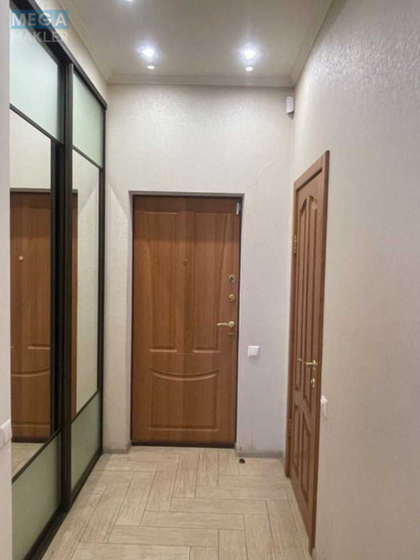 Оренда 2 кімнатної квартири, <a class="location-link" href="/kiev/" title="Недвижимость Київ">Київ</a>, <a class="location-link" href="/kiev/shevchenkovskij/" title="Недвижимость Шевченківський район">Шевченківський р-н</a>, Жилянська вул. (изображение 9)