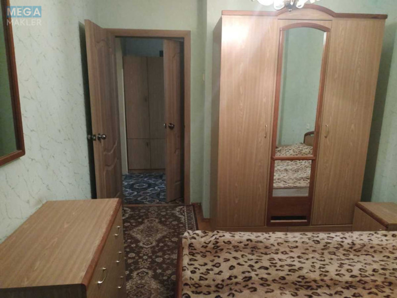 Продаж 3 кімнатної квартири (58,2/36/8,5), 9 пов. 9 пов. будинку, <a class="location-link" href="/kiev/" title="Недвижимость Київ">Київ</a>, <a class="location-link" href="/kiev/svyatoshinskij/" title="Недвижимость Святошинський район">Святошинський р-н</a>, Зодчих вул., 78 (изображение 9)