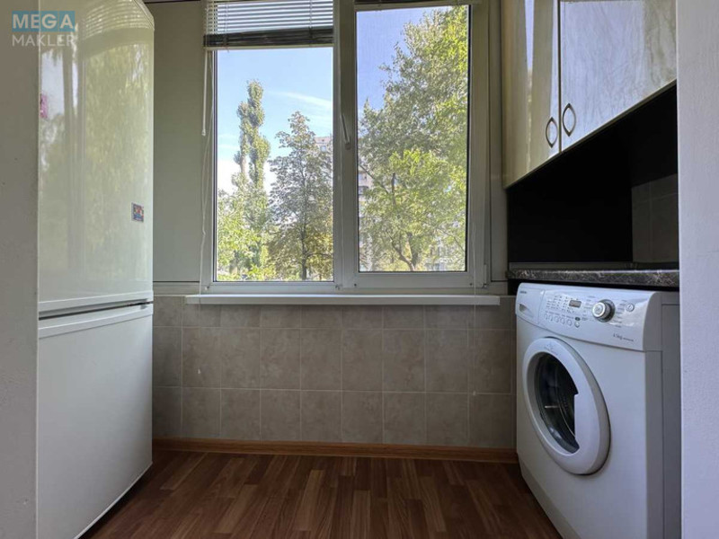 Продаж 1 кімнатної квартири (34/18,4/8,4), 1 пов. 9 пов. будинку, <a class="location-link" href="/kiev/" title="Недвижимость Київ">Київ</a>, <a class="location-link" href="/kiev/desnyanskij/" title="Недвижимость Деснянський район">Деснянський р-н</a>, Шолом-Алейхема вул., 9 (изображение 3)