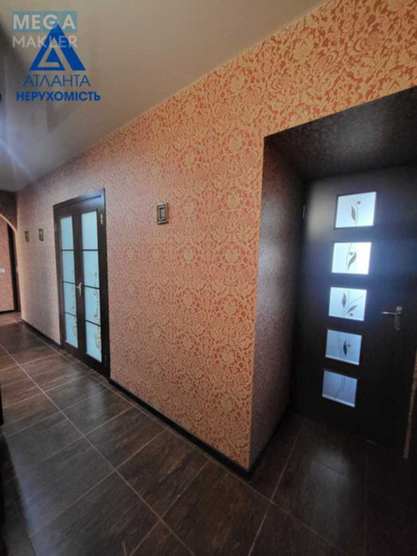 Продаж 3 кімнатної квартири (67/39/8), 9 пов. 9 пов. будинку, <a class="location-link" href="/lutsk/" title="Недвижимость Луцьк">Луцьк</a>, Соборності, 37б (изображение 23)