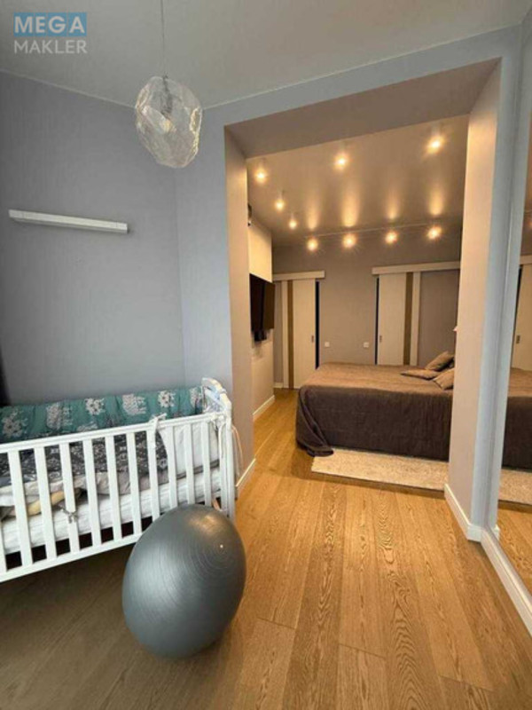 Продаж 3 кімнатної квартири (115/74/18), 9 пов. 10 пов. будинку, <a class="location-link" href="/sofievskaya-borshagovka/" title="Недвижимость Софіївська Борщагівка">Софіївська Борщагівка</a>, Яблунева, 15 (изображение 5)