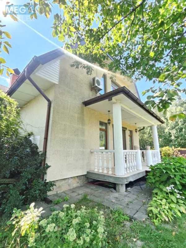 Продаж дома, 2 поверху, 196 кв.м, 4 кімнати, ділянка 12 соток, <a class="location-link" href="/revnoe-selo/" title="Недвижимость Ревне">Ревне</a>, Світанковий пров., 3 (изображение 3)