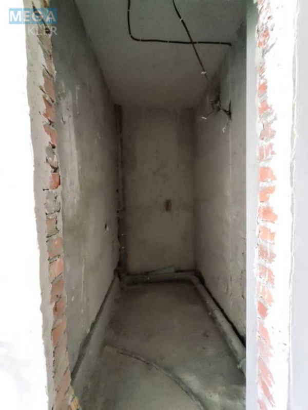 Продаж 1 кімнатної квартири (40/18/6), 20 пов. 23 пов. будинку, <a class="location-link" href="/kiev/" title="Недвижимость Київ">Київ</a>, <a class="location-link" href="/kiev/goloseevskij/" title="Недвижимость Голосіївський район">Голосіївський р-н</a>, Саперно-Слобідська вул., 22 (изображение 5)