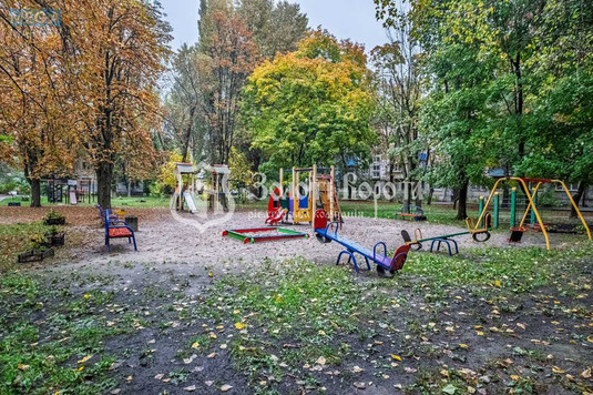 Продаж 2 кімнатної квартири (46/30/7,7), 1 пов. 5 пов. будинку, <a class="location-link" href="/kiev/" title="Недвижимость Київ">Київ</a>, <a class="location-link" href="/kiev/shevchenkovskij/" title="Недвижимость Шевченківський район">Шевченківський р-н</a>, Академіка Туполєва вул., 22а (изображение 24)