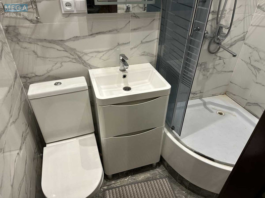Оренда 2 кімнатної квартири, <a class="location-link" href="/kiev/" title="Недвижимость Київ">Київ</a>, <a class="location-link" href="/kiev/shevchenkovskij/" title="Недвижимость Шевченківський район">Шевченківський р-н</a>, Саксаганського вул., 131а (изображение 19)