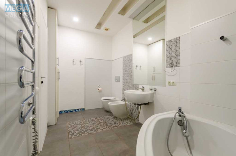 Оренда 1 кімнатної квартири, <a class="location-link" href="/kiev/" title="Недвижимость Київ">Київ</a>, <a class="location-link" href="/kiev/goloseevskij/" title="Недвижимость Голосіївський район">Голосіївський р-н</a>, Жилянська вул., 59 (изображение 19)