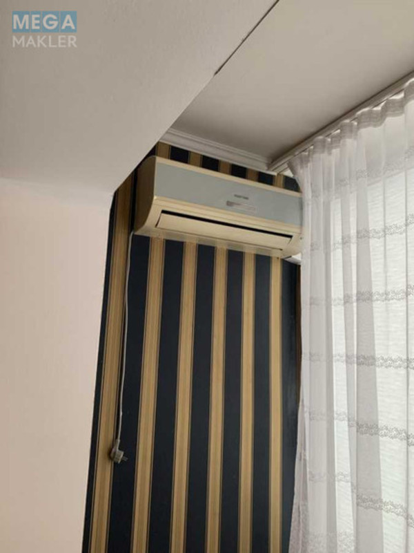 Оренда 2 кімнатної квартири, <a class="location-link" href="/kiev/" title="Недвижимость Київ">Київ</a>, <a class="location-link" href="/kiev/solomenskij/" title="Недвижимость Солом'янський район">Солом'янський р-н</a>, Головко Андрея ул., 31 (изображение 9)