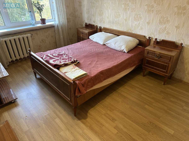 Оренда 2 кімнатної квартири, <a class="location-link" href="/kiev/" title="Недвижимость Київ">Київ</a>, <a class="location-link" href="/kiev/svyatoshinskij/" title="Недвижимость Святошинський район">Святошинський р-н</a>, Литвиненко-Вольгемут вул., 5 (изображение 3)