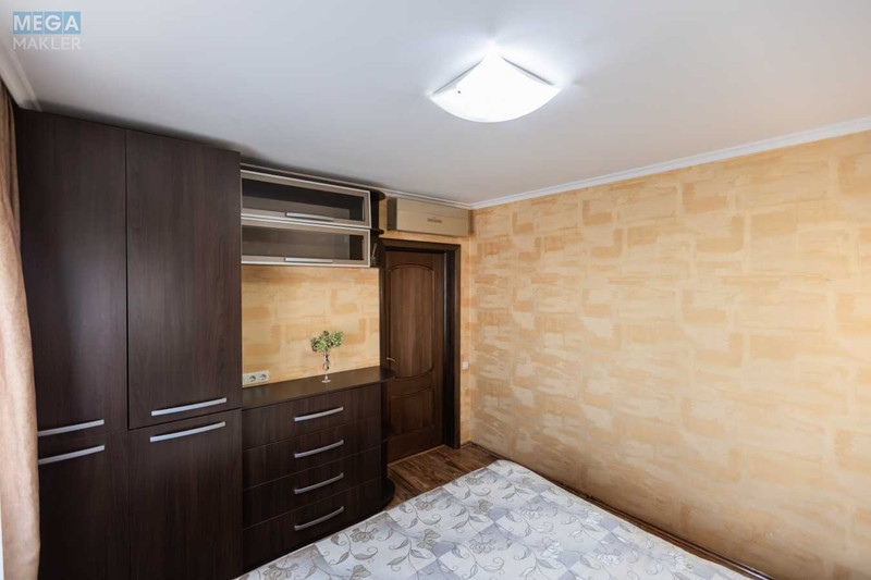 Продаж 2 кімнатної квартири (52/29/8), 9 пов. 9 пов. будинку, <a class="location-link" href="/kiev/" title="Недвижимость Київ">Київ</a>, <a class="location-link" href="/kiev/dneprovskij/" title="Недвижимость Дніпровський район">Дніпровський р-н</a>, Хорольська вул., 8/4 (изображение 6)