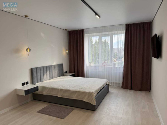 Продаж 2 кімнатної квартири (76/34/15), 5 пов. 11 пов. будинку, <a class="location-link" href="/rovno/" title="Недвижимость Рівне">Рівне</a>, Гайдамацька, 13б (изображение 2)