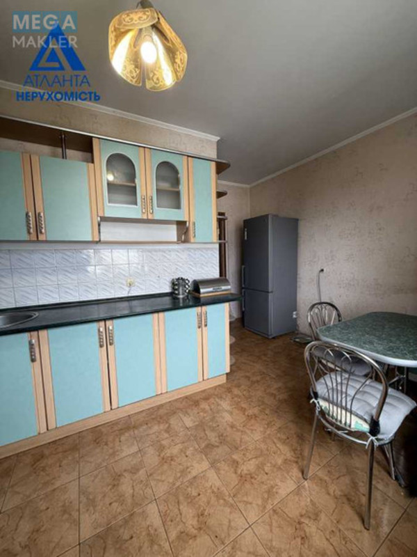 Продаж 3 кімнатної квартири (80,4/46/12,5), 3 пов. 3 пов. будинку, <a class="location-link" href="/lutsk/" title="Недвижимость Луцьк">Луцьк</a>, Чернишевського, 39а (изображение 8)